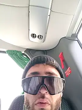 1ninefellababy online show from 11, 3, 2025