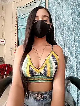 Snapshot of Parinaaz18 chatting on 4, 2, 2025 Parinaaz18 online show from 4, 2, 2025