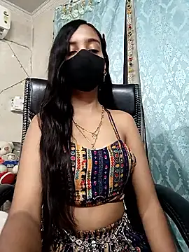 Snapshot of Parinaaz18 chatting on 23, 10, 2025 Parinaaz18 online show from 23, 10, 2025