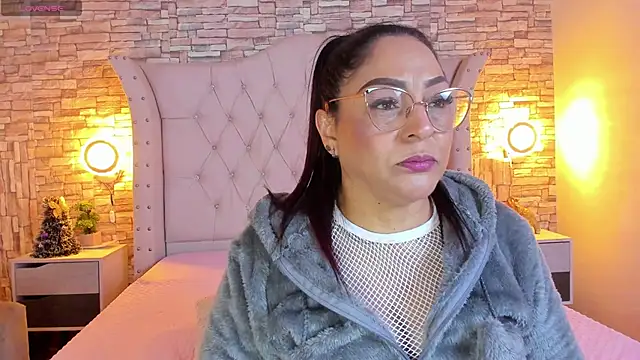 Gina Myers online show from 5, 1, 2025