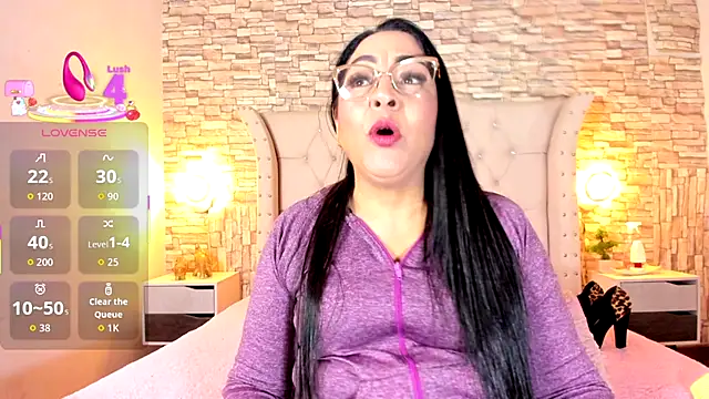 Gina Myers online show from 21, 9, 2025