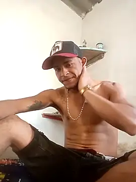 sexylatino22 online show from 2, 8, 2026