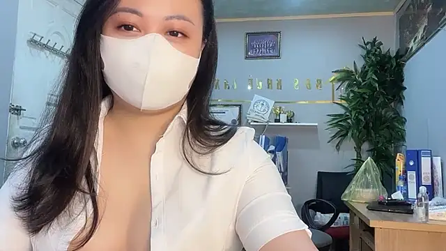 Snapshot of Bamboo_Swetie chatting on 4, 12, 2024 Bamboo Swetie online show from 4, 12, 2024