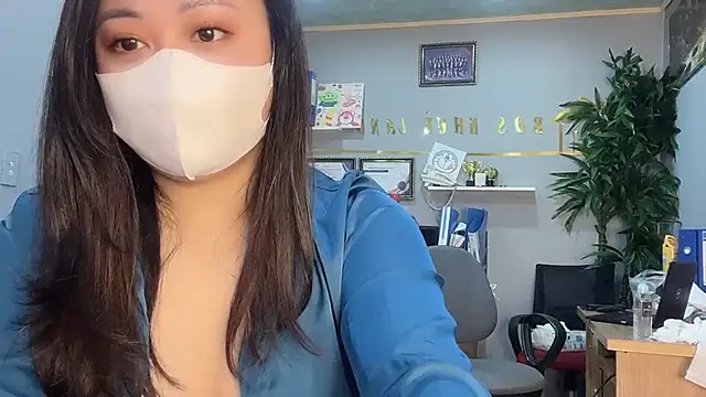 Snapshot of Bamboo_Swetie chatting on 18, 12, 2024 Bamboo Swetie online show from 18, 12, 2024