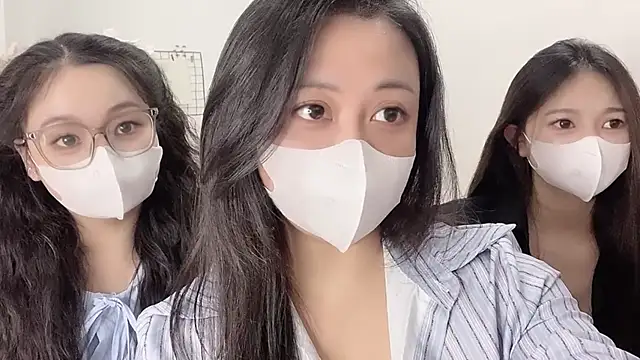 Snapshot of Bamboo_Swetie chatting on 23, 11, 2025 Bamboo Swetie online show from 23, 11, 2025