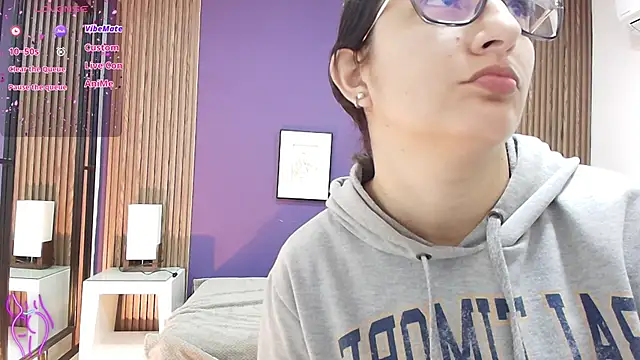 alina martinelli online show from 1, 2, 2025