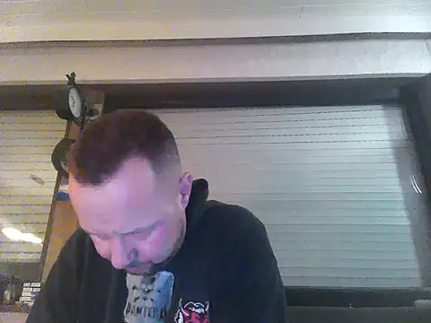 Snapshot of Hornybiboy66 chatting on 6, 1, 2025 Hornybiboy66 online show from 6, 1, 2025