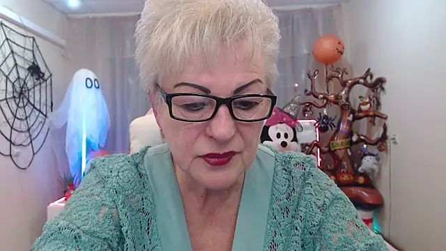 KayleSmoll online show from 22, 10, 2025