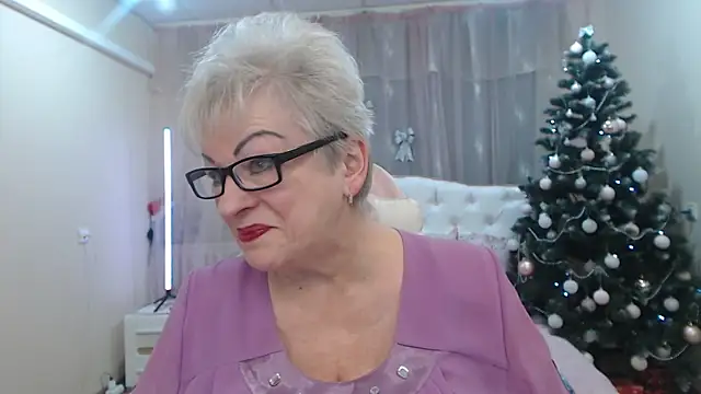 KayleSmoll online show from 16, 12, 2025