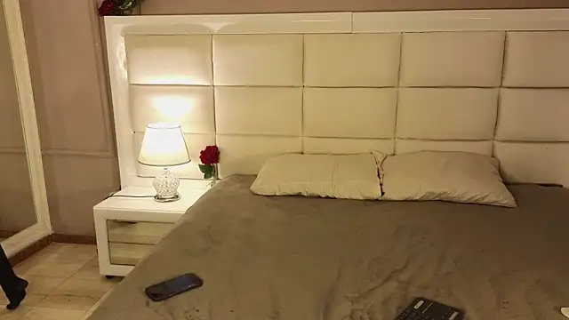 JordanCoopers online show from 3, 12, 2025