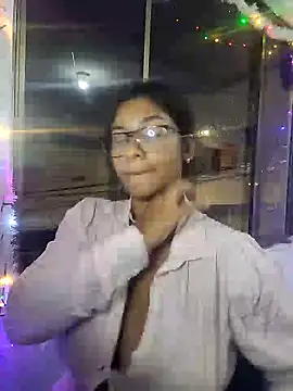 Sofythom1 online show from 5, 12, 2024