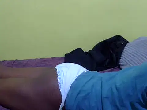 QUEEN-LIZ online show from 11, 3, 2025