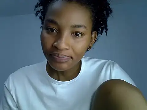 cute-alexis online show from 18, 9, 2025