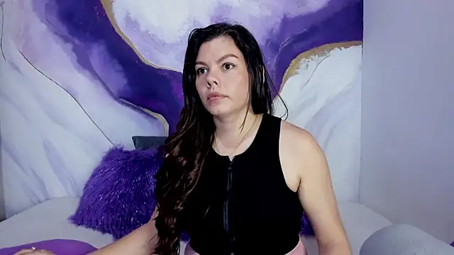 Snapshot of CherryBlossomm_ chatting on 7, 1, 2025 CherryBlossomm online show from 7, 1, 2025