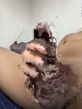 Snapshot of elber-gdo chatting on 8, 2, 2025 elber-gdo online show from 8, 2, 2025