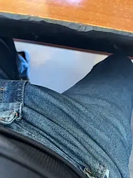 Snapshot of elber-gdo chatting on 11, 2, 2025 elber-gdo online show from 11, 2, 2025