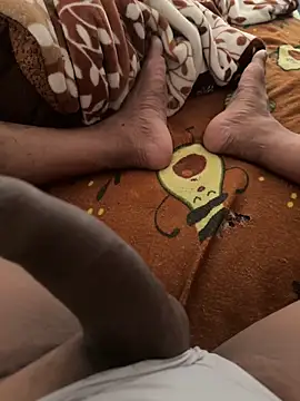 Snapshot of elber-gdo chatting on 1, 10, 2025 elber-gdo online show from 1, 10, 2025