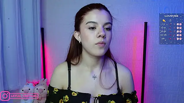 Layla castilloo online show from 11, 3, 2025