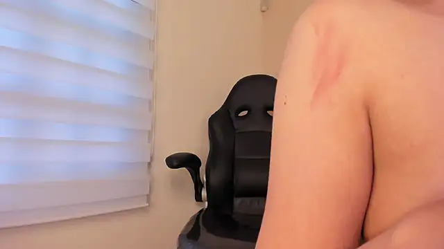 Esteff  o2 online show from 3, 3, 2025