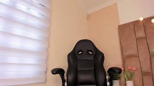 Esteff  o2 online show from 7, 3, 2025