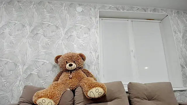 Karina sunny online show from 24, 2, 2025