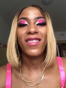 Snapshot of Kylie_Hairy_Bbc chatting on 15, 12, 2024 Kylie Hairy Bbc online show from 15, 12, 2024