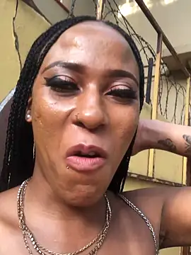 Snapshot of Kylie_Hairy_Bbc chatting on 1, 2, 2025 Kylie Hairy Bbc online show from 1, 2, 2025