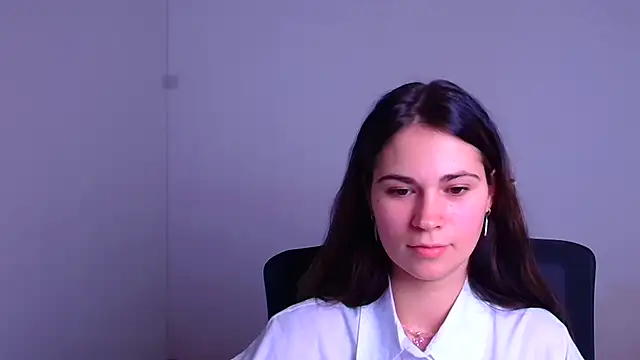 Loon Amore online show from 4, 1, 2025