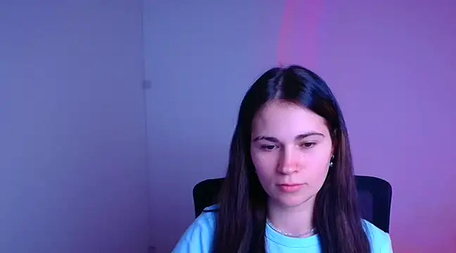 Loon Amore online show from 4, 2, 2025