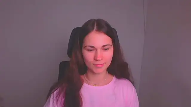 Loon Amore online show from 10, 2, 2025