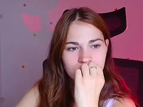 Loon Amore online show from 10, 9, 2025