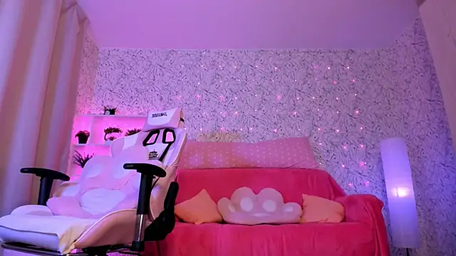 luna cross online show from 2, 3, 2025