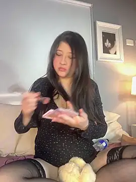 hannaasweet online show from 10, 3, 2025