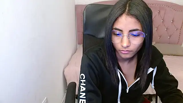 shaneelle online show from 14, 2, 2025