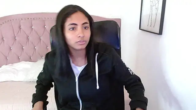 shaneelle online show from 11, 11, 2025