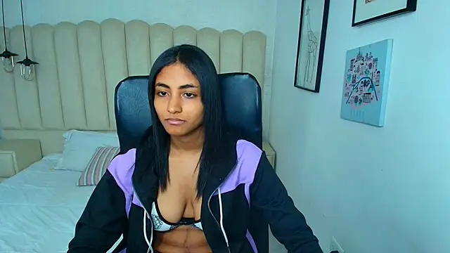 Snapshot of shaneelle chatting on 19, 1, 2026 shaneelle online show from 19, 1, 2026