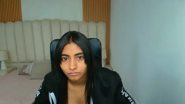 Snapshot of shaneelle chatting on 13, 2, 2026 shaneelle online show from 13, 2, 2026