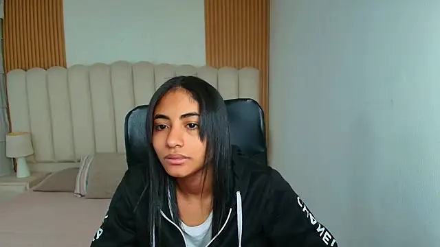 Snapshot of shaneelle chatting on 17, 2, 2026 shaneelle online show from 17, 2, 2026