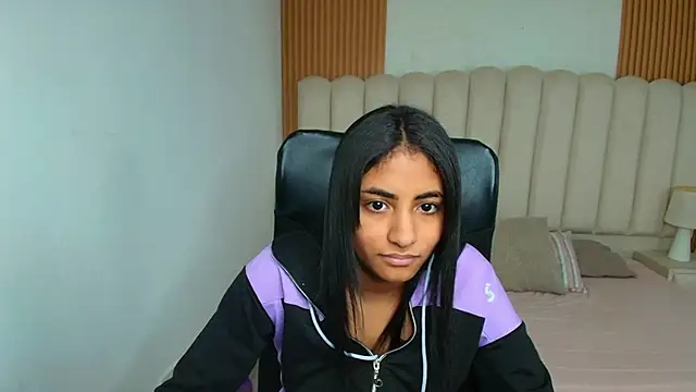 Snapshot of shaneelle chatting on 20, 2, 2026 shaneelle online show from 20, 2, 2026