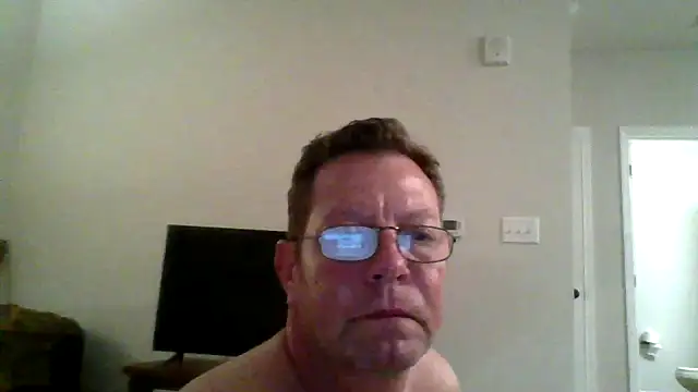 Goldenbear3111 online show from 18, 5, 2026