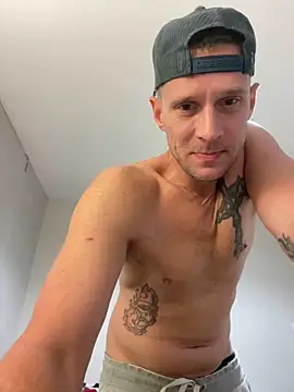 Camcam21 online show from 6, 11, 2025