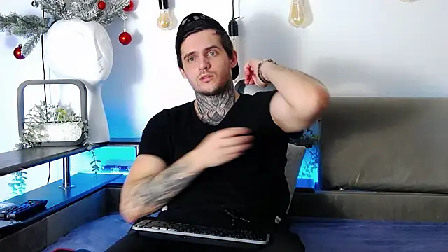 CarterCole online show from 14, 1, 2025