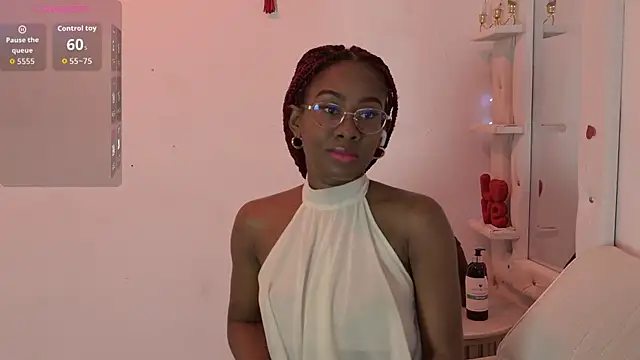 Snapshot of _exoticcouple69_ chatting on 18, 11, 2025 exoticcouple69 online show from 18, 11, 2025