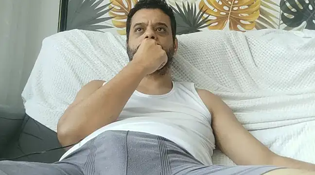 HornyBeachBoyBR online show from 18, 3, 2025