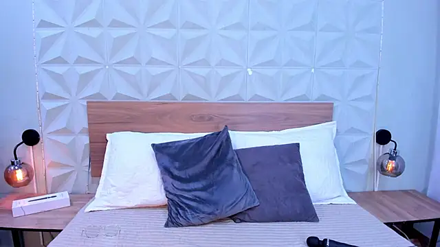 Snapshot of Stacey_white_ chatting on 22, 11, 2025 Stacey white online show from 22, 11, 2025