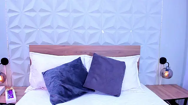 Snapshot of Stacey_white_ chatting on 26, 11, 2025 Stacey white online show from 26, 11, 2025