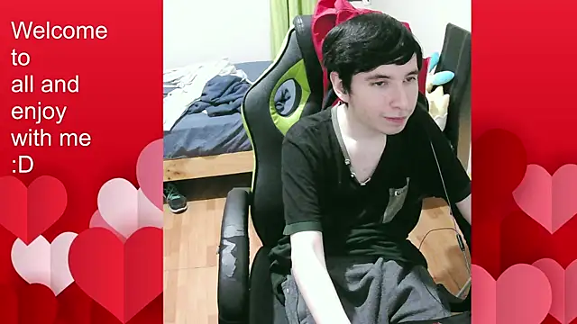 Snapshot of Twink_martinboy chatting on 11, 9, 2025 Twink martinboy online show from 11, 9, 2025