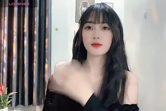 Snapshot of _Aimy_ chatting on 14, 1, 2025 Aimy online show from 14, 1, 2025