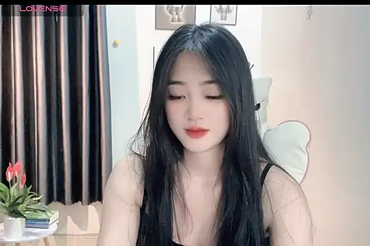Snapshot of _Aimy_ chatting on 10, 2, 2025 Aimy online show from 10, 2, 2025