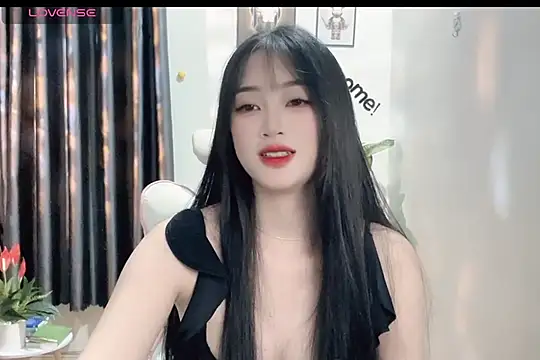 Snapshot of _Aimy_ chatting on 13, 2, 2025 Aimy online show from 13, 2, 2025